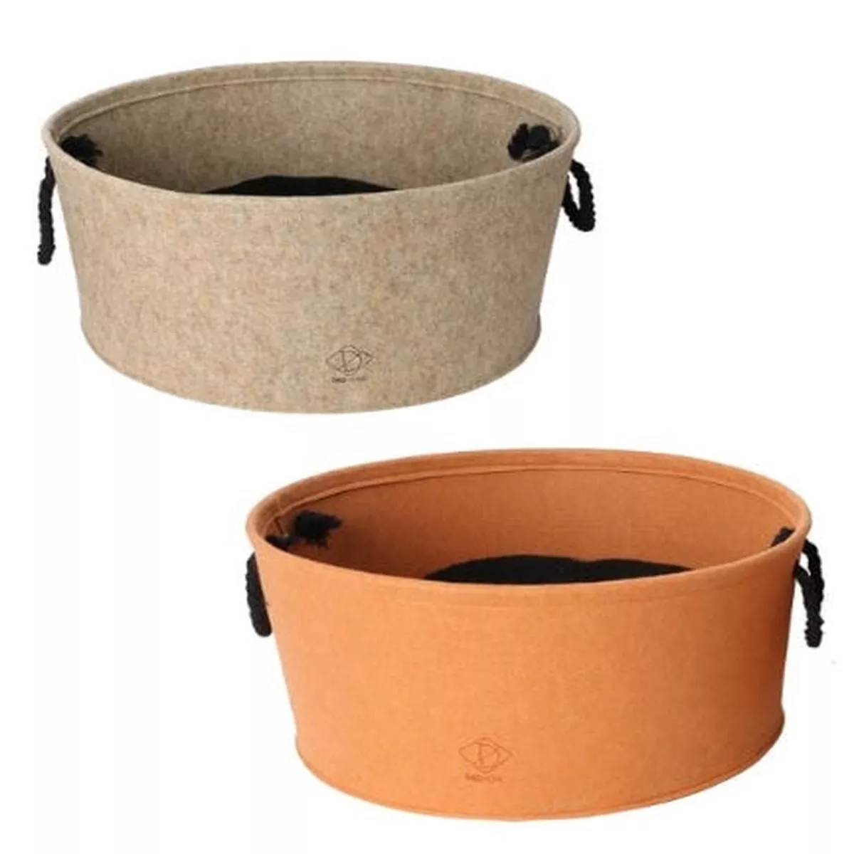 D&D Home Felt Cat Basket Bed with Handle