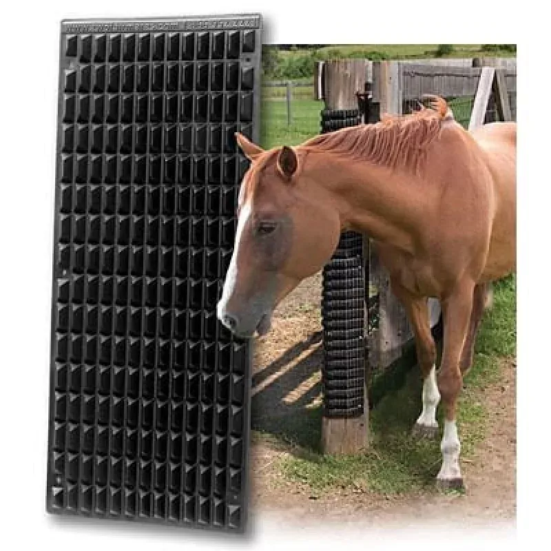 The Equine Scratcher Black