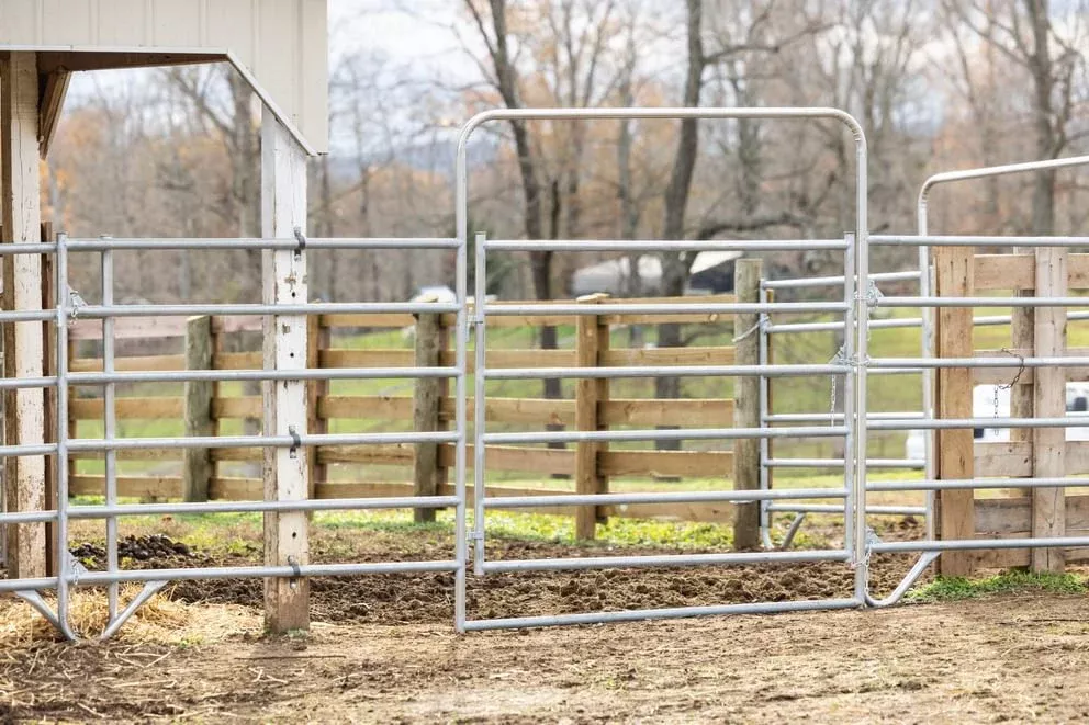 Galvanized Utility Round Pens – Behlen Country
