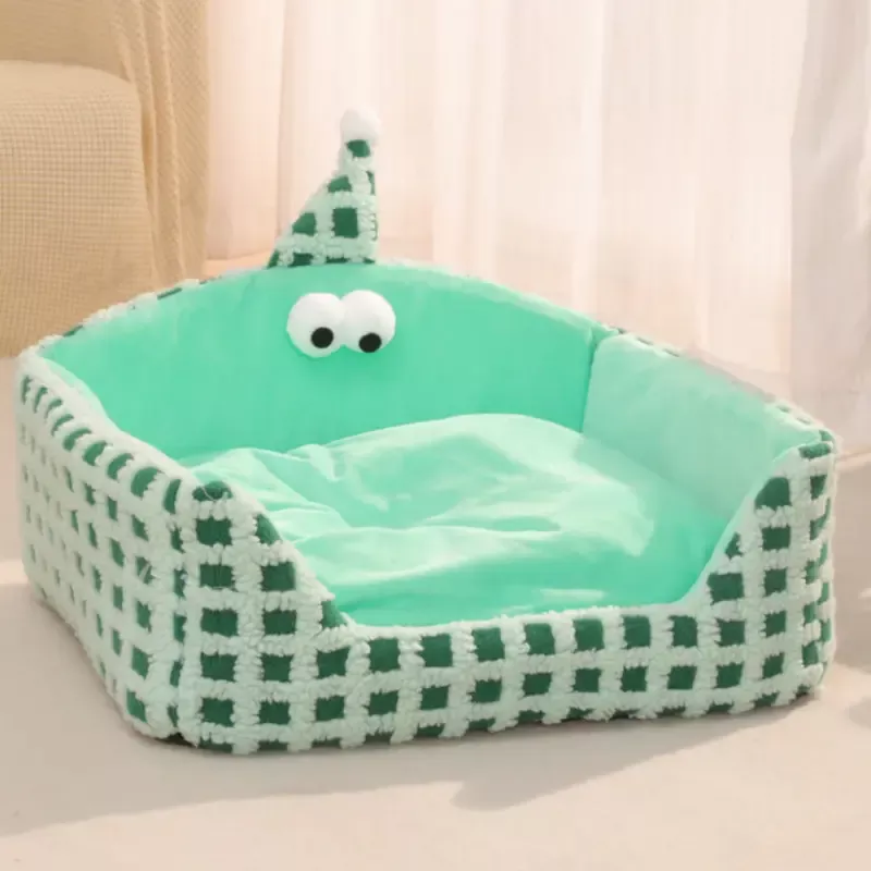 Green Monster Pet Bed 474125cm