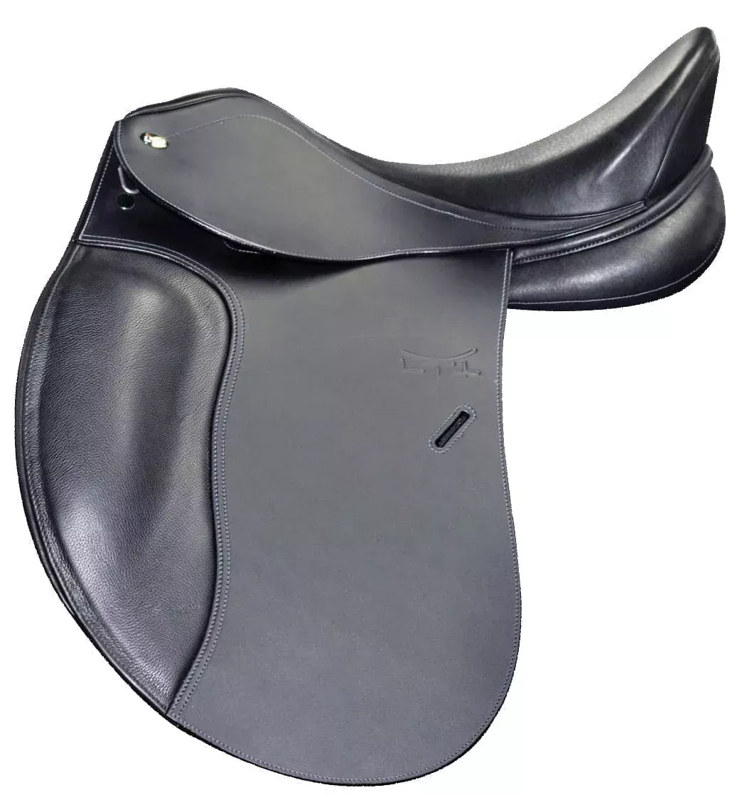 Letek Plus Dressage Saddle, Black