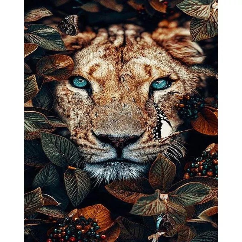 Panther hiding – Transform Your Backyard into a Wildlife Oasis for All Creatures